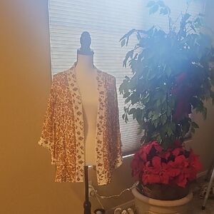 Westport Floral Cape - Brown and White